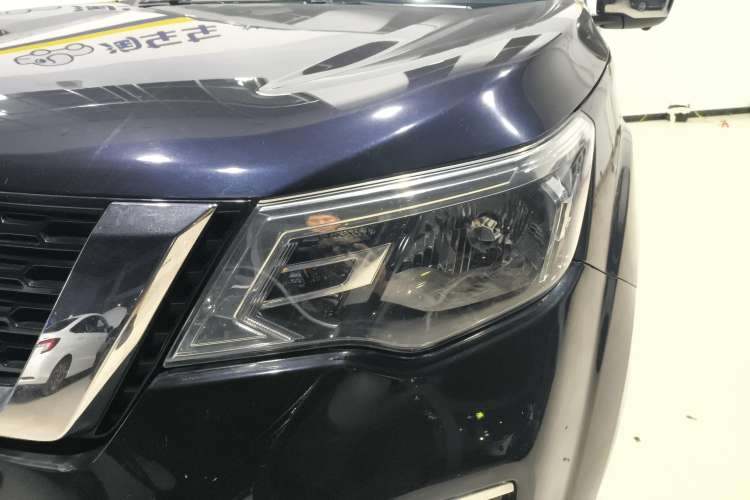 Used Nissan Terra 2018 2.5L Automatic 2WD Luxury Edition