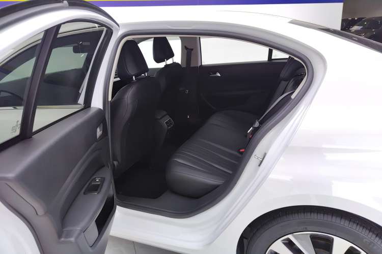 Used Peugeot 408 2019 360THP Automatic Luxury Edition China VI Standard