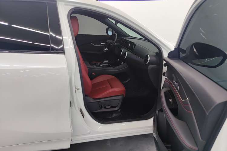 Used FORTHING T5 EVO 2021 1.5TD DCT Starry Edition
