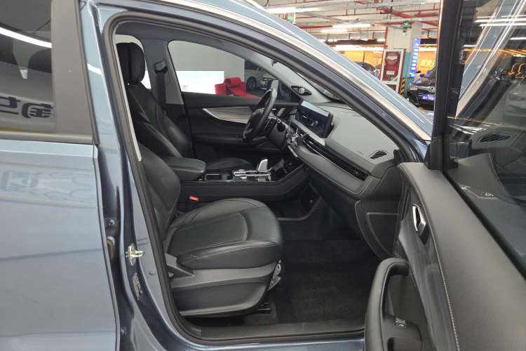 Used Chery Tiggo 8 PLUS 2021 290TGDI DCT Haoting Edition
