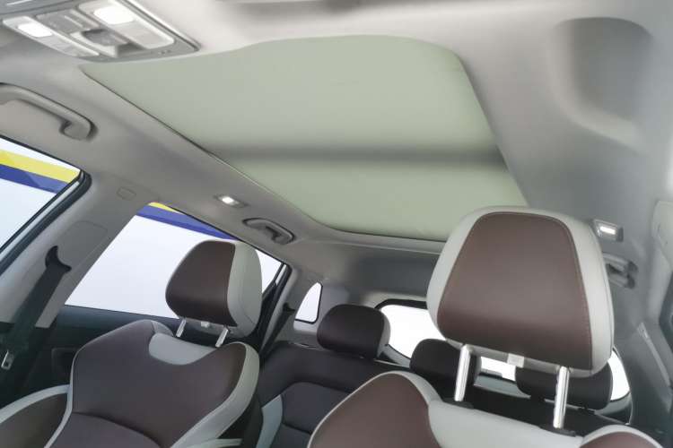 Used Geely Auto Emgrand X7 Sport 2022 1.8TD DCT Zhiya Trim