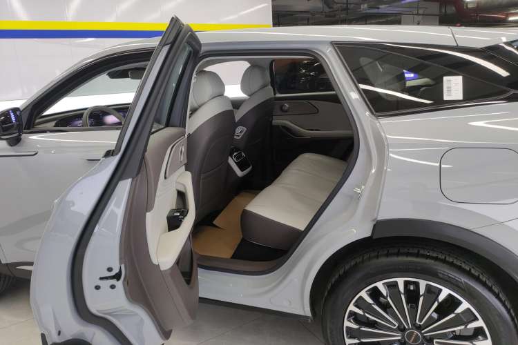 Used EXEED Stellar C-DM 2024 1.5T Long-Range Pro