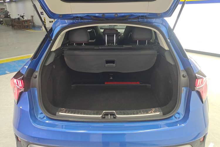 Used Lynk & Co 02 2018 1.5T DCT Two-Wheel Drive Pro Version China V Emission Standard