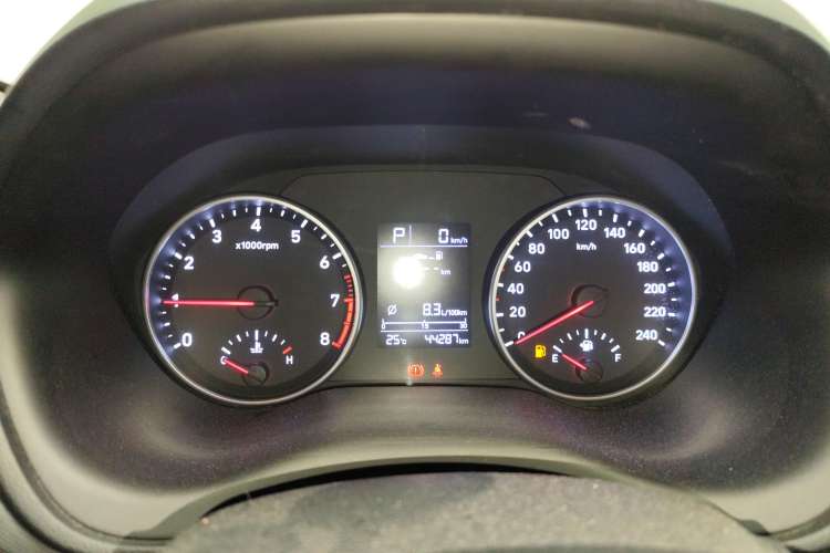 Used Hyundai Celesta 2018 1.6L Automatic GL Enjoyment Edition China VI compliant
