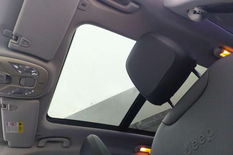 Used Jeep Compass 2017 200T Automatic Family Edition