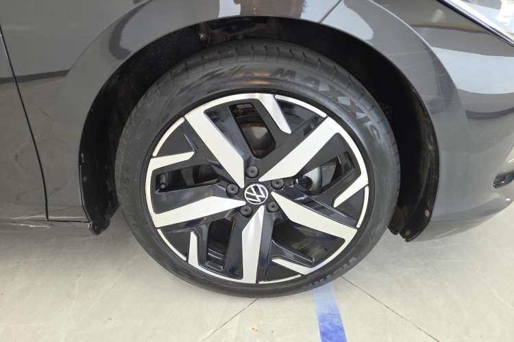 Used Volkswagen Lamando 2022 Lavida L 280TSI DSG Cool & Spicy Edition
