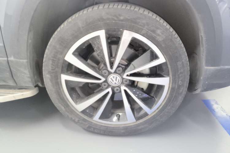 Used Volkswagen Tharu 2020 280TSI Two-Wheel Drive Luxury Edition China VI Standard