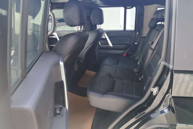 Used BAIC Off-Road BJ40 2020 2.0T Automatic Four-Wheel Drive Urban Hunter Edition Chivalrous Type