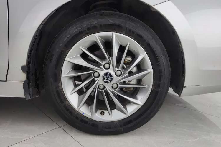 Used Venucia D60 2021 PLUS 1.6L XL CVT Yue Ling Edition
