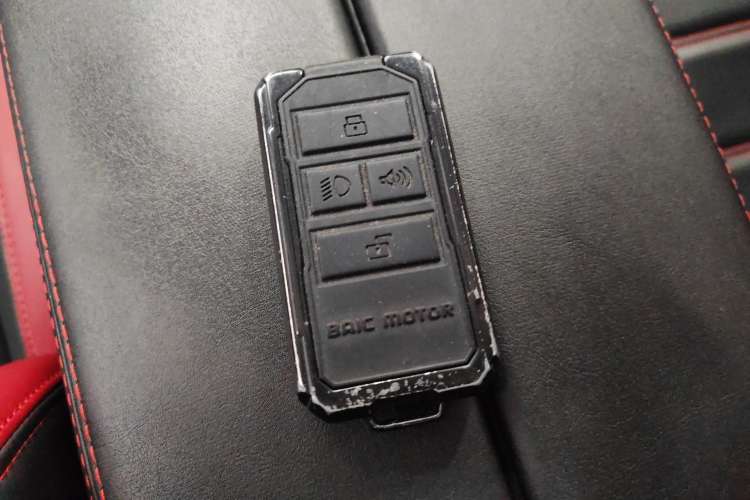 Used BAIC Off-Road BJ40 2023 2.0T Automatic Four-Wheel Drive Urban Hunter Edition Chivalrous Type