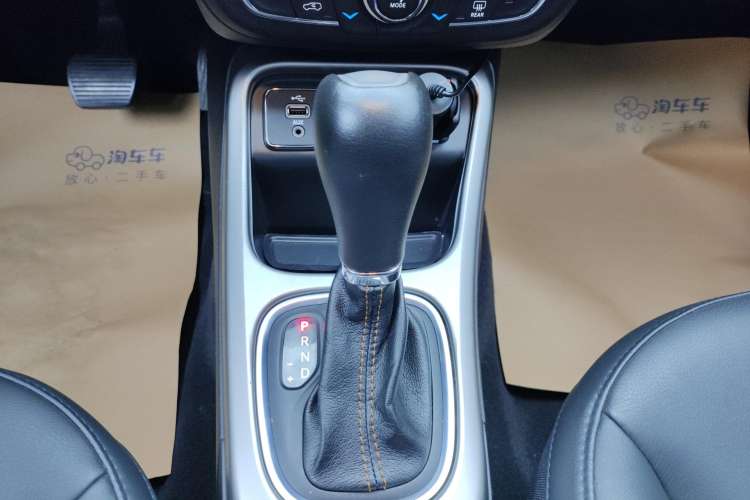 Used Jeep Compass 2019 200T Automatic Family Edition - Connected Large Screen Version