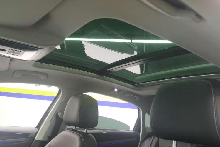 Used Volkswagen Passat 2022 330TSI Starry Luxury Edition