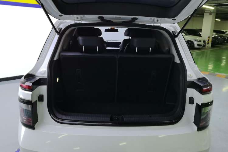 Used Baojun RM-5 2019 1.5T Manual Elite Version with 24-Hour Online Service 6 Seats