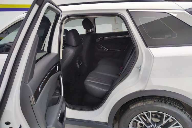 Used Bestune T55 2023 1.5T Automatic Leap Model
