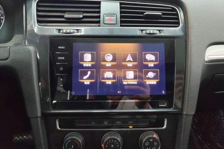 Used Volkswagen Golf 2020 200TSI DSG Comfortable and Ambitious Edition