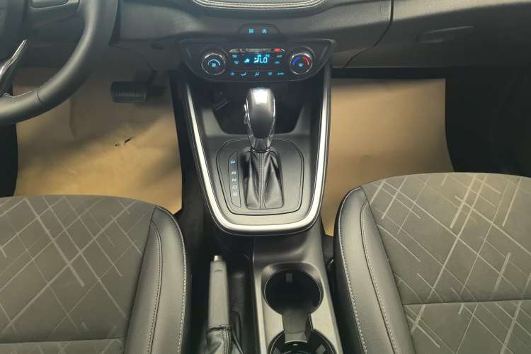 Used Ford Escort 2019 Revised Version 1.5L Automatic Enjoyment Type China VI Standard