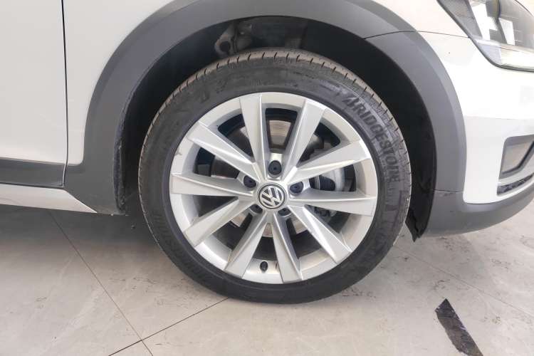 Used Volkswagen Golf 2019 1.8TSI Travel Edition