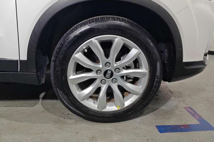 Used Bestune T33 2019 1.6L Manual Luxury Version China V