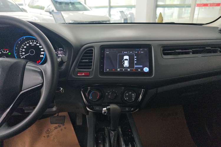 Used Honda Vezel 2015 1.5L CVT two-wheel drive Comfort trim