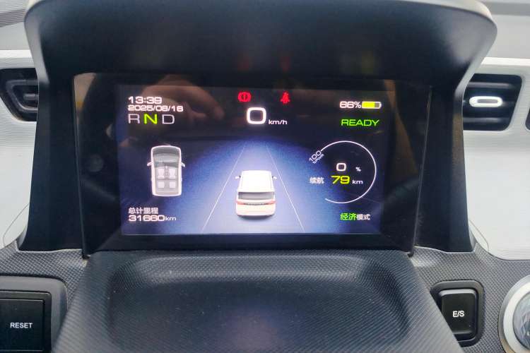 Used Wuling Hongguang MINIEV 2021 Macaron Fashion Edition Lithium-Ion Battery