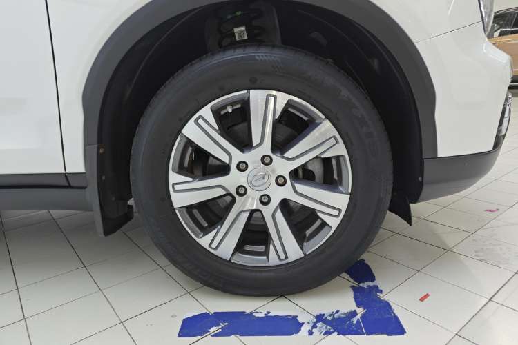 Used GAC Trumpchi GS7 2017 320T Two-Wheel-Drive Luxury Smart Connectivity Model