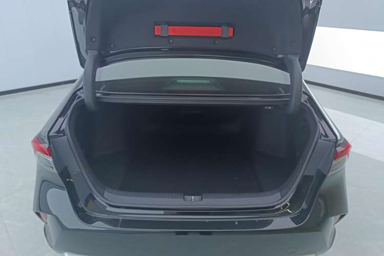 Used Honda Inspire 2023 260TURBO Deluxe Edition
