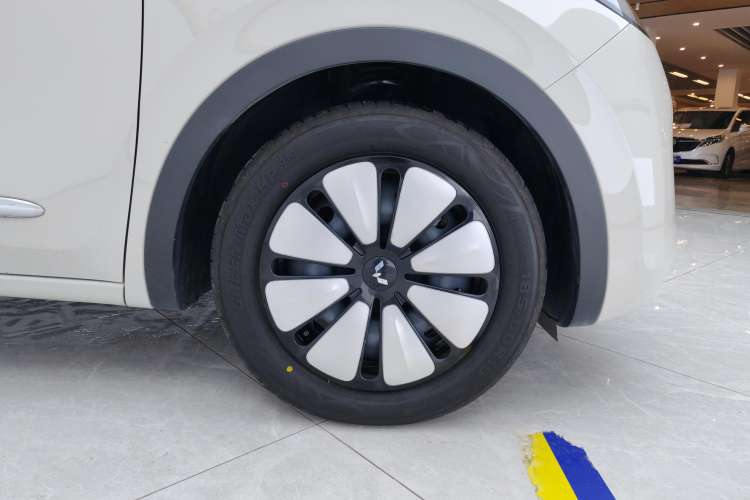 Used Wuling Bingo 2024 333 km Enjoyment Version