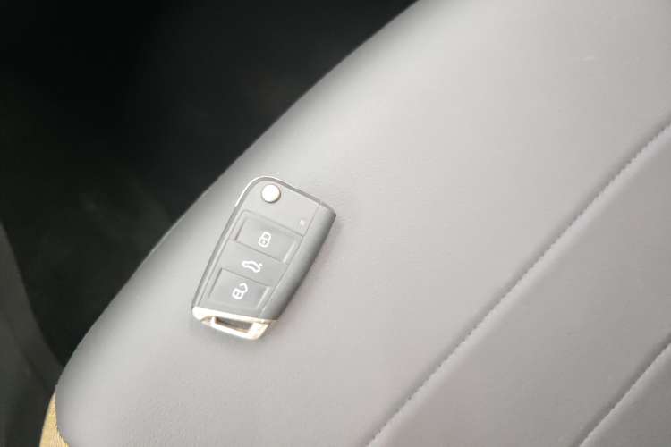 Used Jetta VS5 2019 280TSI Automatic Enjoyment Model
