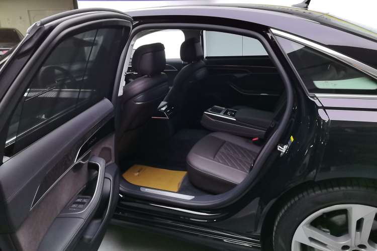 Used Audi A8 2023 A8L 50 TFSI quattro Prestige Edition
