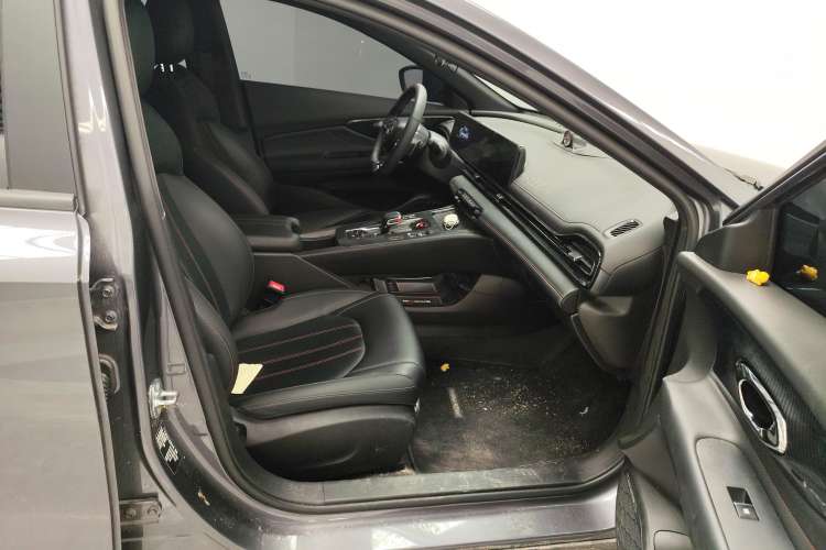 Used GAC Trumpchi EMPOW 2023 270T DCT J15 Version