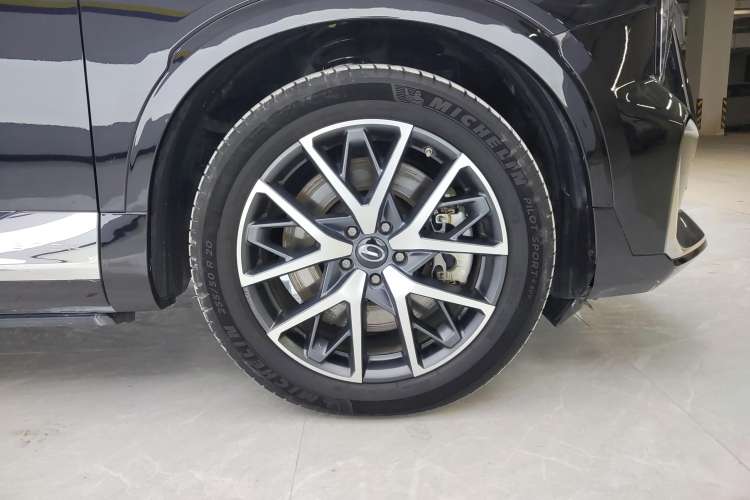 Used GAC Trumpchi ES9 2024 PHEV with 143 km Max