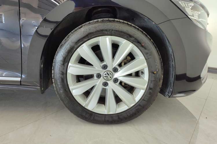 Used Volkswagen Passat 2019 330TSI Elite Edition China VI
