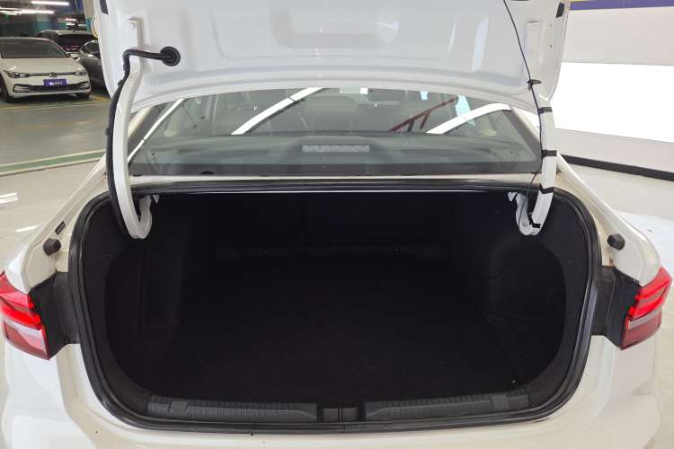 Used Volkswagen Lavida 2019 280TSI DSG Luxury Edition China VI Standard