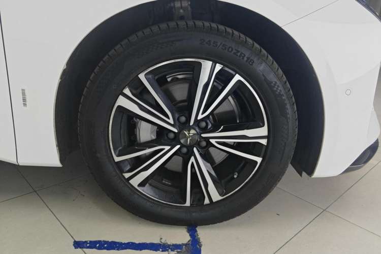 Used Hongqi EH7 2024 690 Pro
