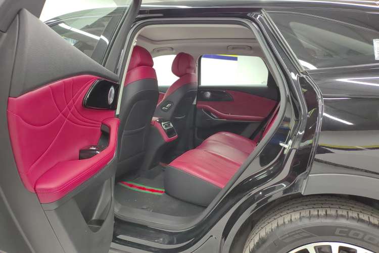 Used EXEED Stellar C-DM 2024 1.5T Long-Range Pro