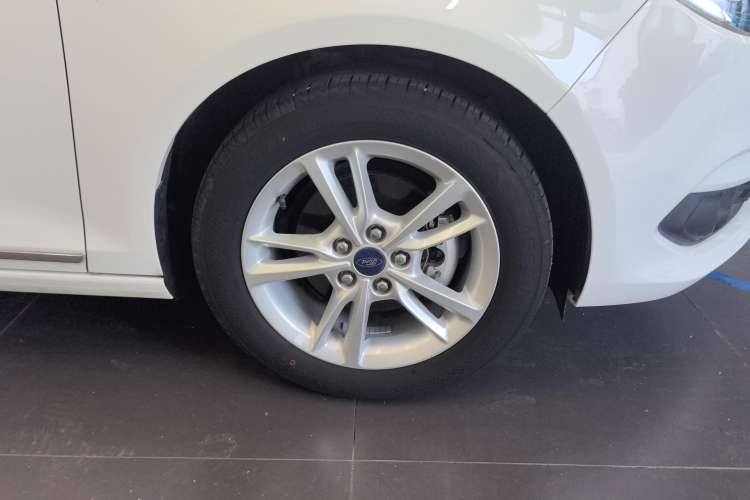 Used Ford Escort 2019 Revised Version 1.5L Automatic Enjoyment Type China VI Standard