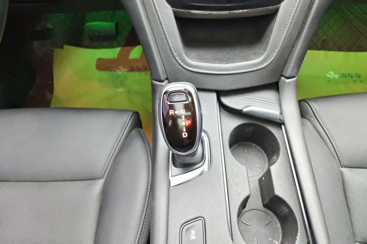 Used Cadillac XT5 2016 25T Luxury Model
