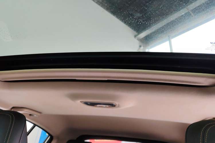 Used Geely Auto Vision S1 2018 1.5L CVT FENGXING Model Headliner