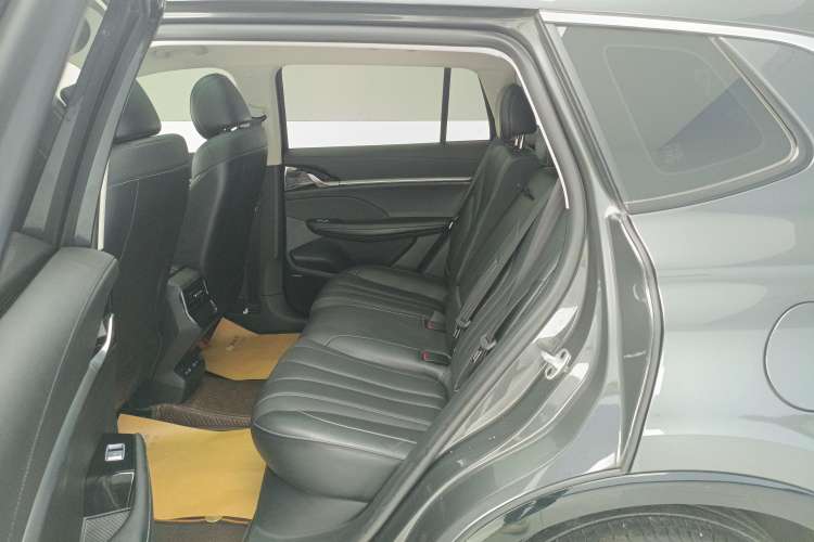 Used Roewe RX5 MAX 2022 1.5T Automatic Zhiwei Prestige Edition
