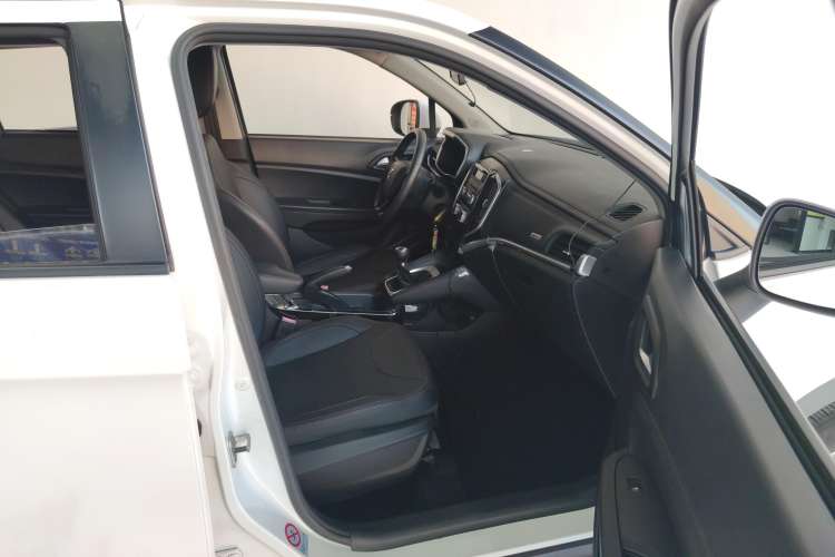 Used Brilliance V3 2017 1.5L Manual Comfort Model