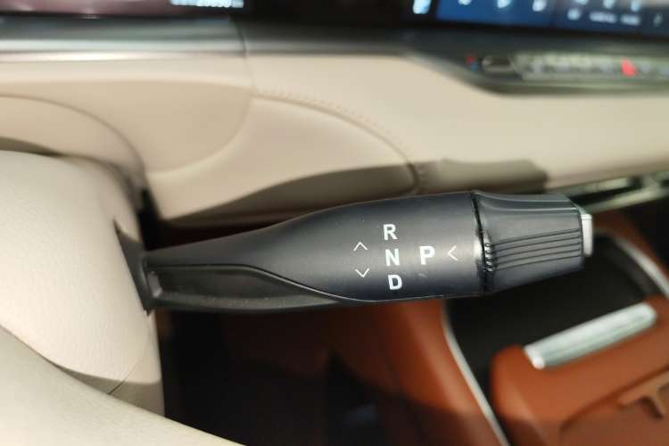 Used VOYAH FREE 2024 Ultra-Long Range Intelligent Driving Version