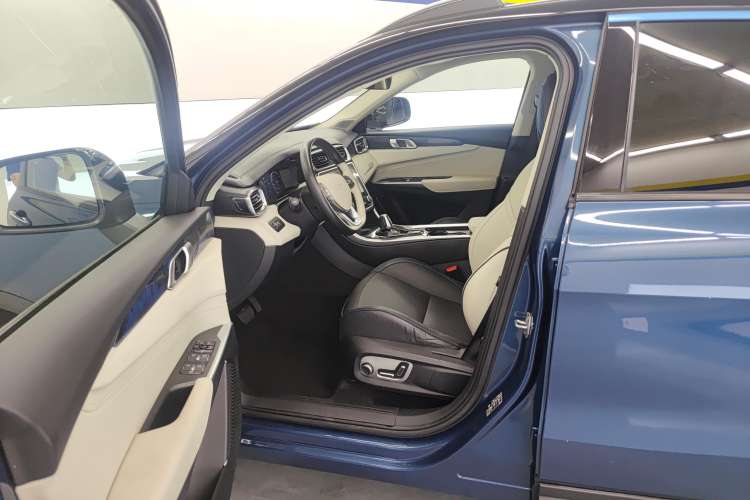 Used Lynk & Co 01 2017 2.0T Two-Wheel Drive Zhaopu Version