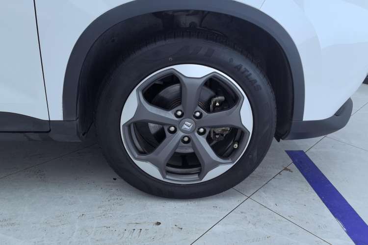 Used Baojun RM-5 2019 1.5T CVT 24-Hour Online Luxury Version 5 Seats
