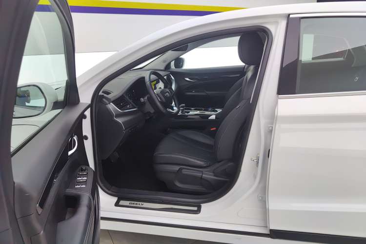 Used Geely Auto Emgrand GT New Energy 2022 1.5T PHEV Extended Range Luxury Version
