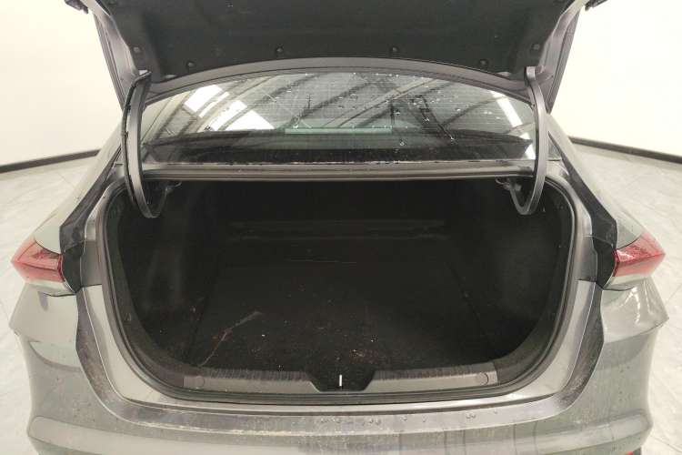 Used GAC Trumpchi EMPOW 2023 270T DCT J15 Version