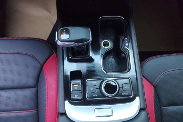 Used BAIC Off-Road BJ40 2020 2.0T Automatic Four-Wheel Drive Urban Hunter Edition Chivalrous Type