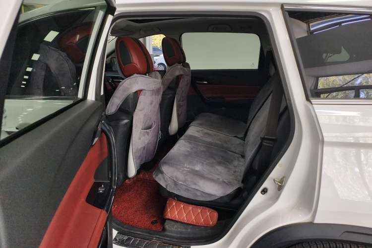 Used FORTHING T5L 2019 1.6TD DCT Luxury 7-Seater