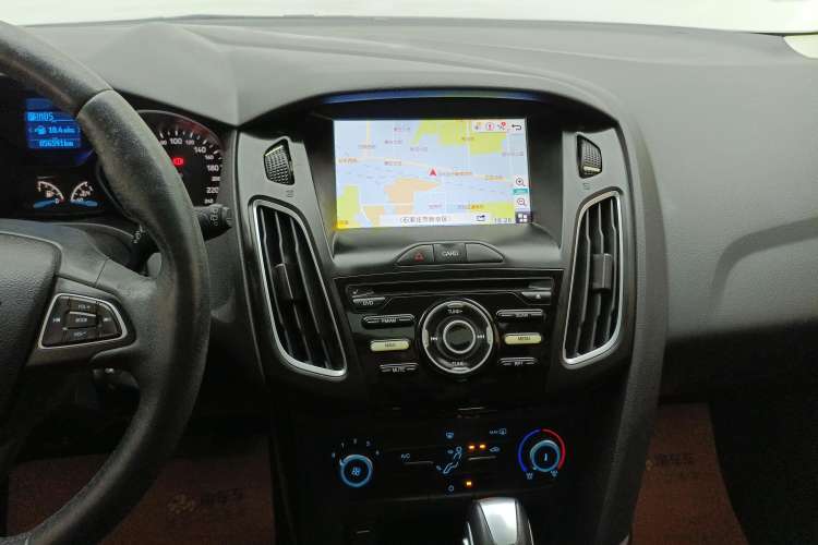 Used Ford Focus 2018 Hatchback Classic 1.6L Automatic Trendy SmartDrive Edition