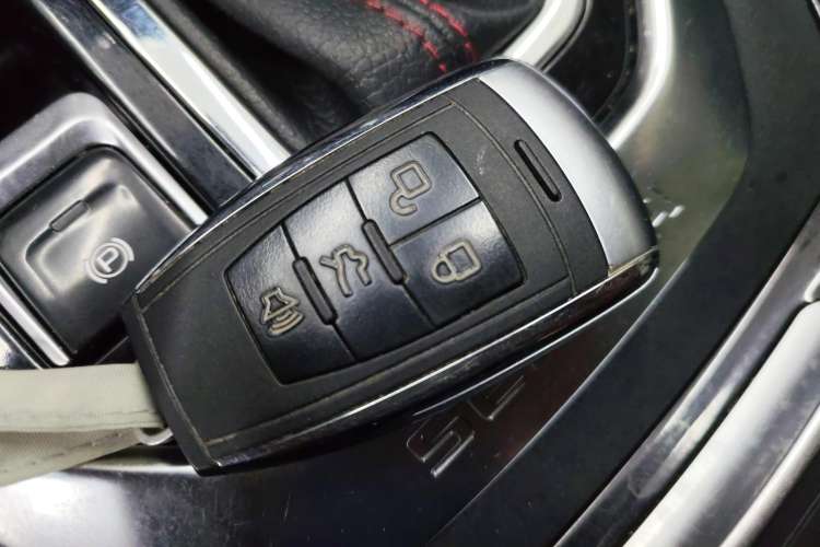 Used BAIC Beijing X5 2018 1.5T CVT New Smart Version China V Emission Standard