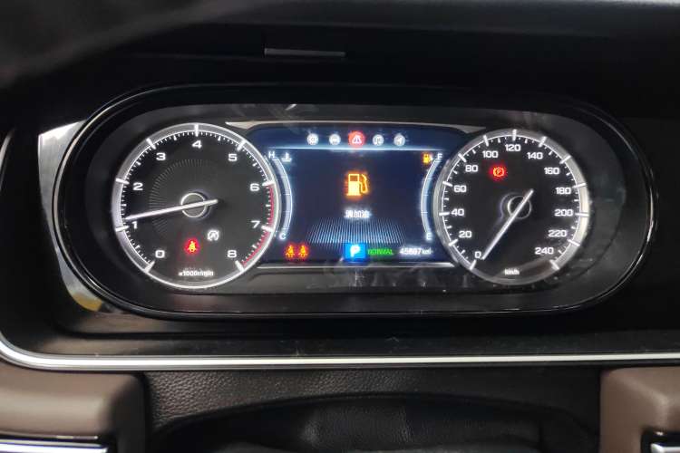 Used GAC Trumpchi M6 2019 270T DCT Luxury Edition (7-seater) China VI